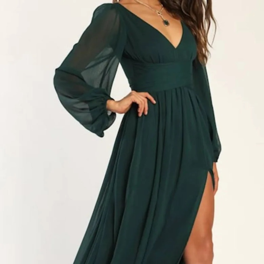 NWT Lulu's Forest Green Long-Sleeve V-Neck Maxi Dress